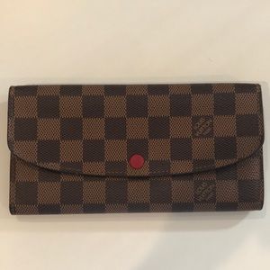 Louis Vuitton Emilie Wallet